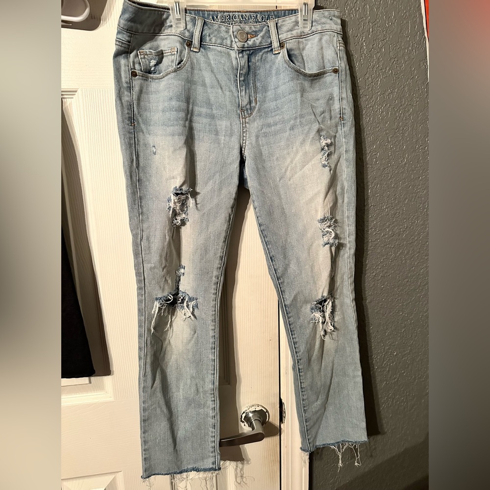 American eagle Distressed Light Blue Jeans